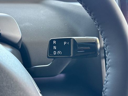 New 2026 Volvo EX30 Cross Country Ultra image 21