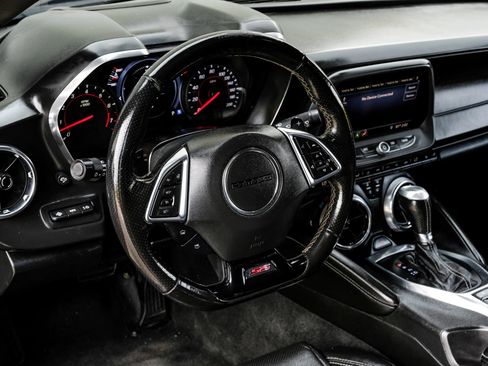 Used 2019 Chevrolet Camaro SS RWD image 19
