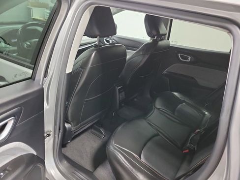 Used 2022 Jeep Compass Latitude image 34