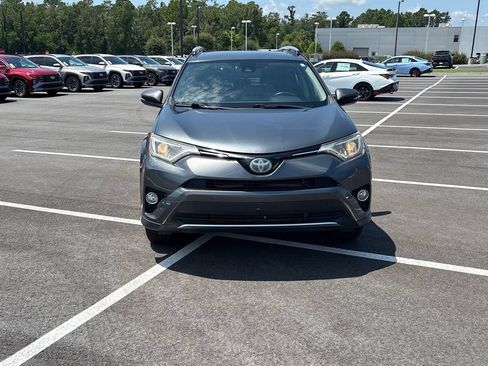 Used 2016 Toyota RAV4 XLE w/ Convenience Package AWD/4WD image 2