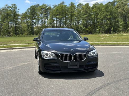 Used 2015 BMW 740Li xDrive image 1