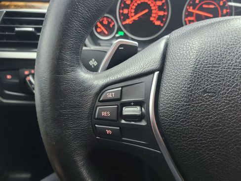 Used 2017 BMW 330i xDrive Wagon image 32