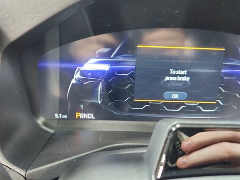 New 2026 Ford Explorer Platinum image 21