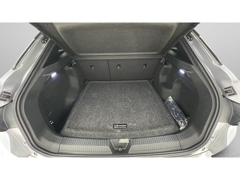 Used 2023 Volkswagen ID.4 Pro AWD/4WD image 19