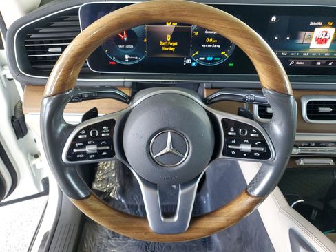 Used 2020 Mercedes-Benz GLS 450 4MATIC image 20