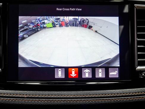 Used 2022 Chrysler Pacifica Pinnacle image 34