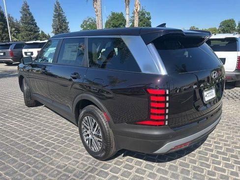 New 2026 Hyundai Palisade SE FWD image 3