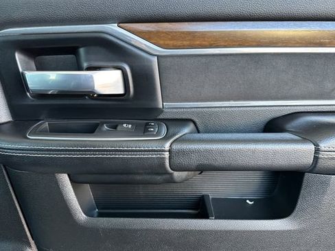 Used 2022 RAM 3500 Laramie image 21