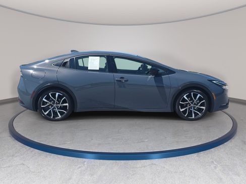 Used 2024 Toyota Prius Prime image 4