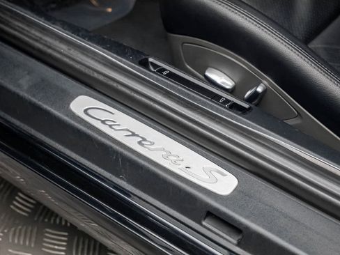 Used 2015 Porsche 911 Carrera 4S image 27