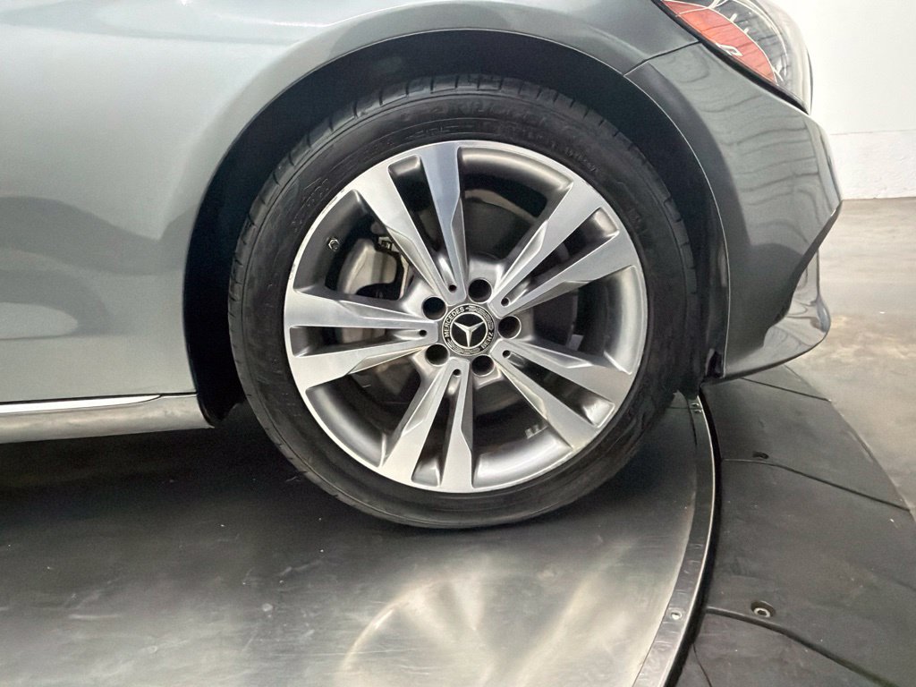 Certified 2019 Mercedes-Benz C 300 Sedan image 8