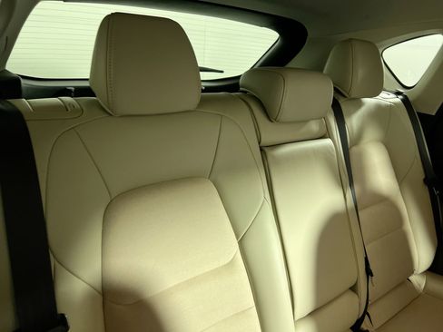 Used 2020 MAZDA CX-5 Touring image 31