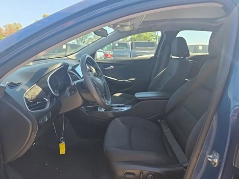 Used 2024 Chevrolet Malibu LT FWD image 7