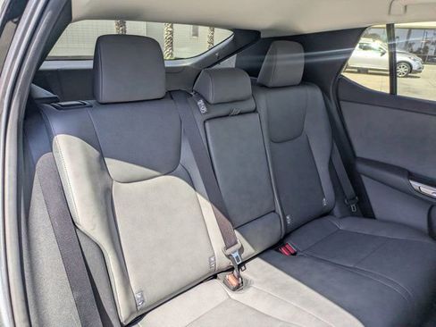 Used 2024 Lexus RZ 300e Premium w/ Accessory Package (Z1) FWD image 31