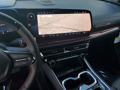 New 2026 Chevrolet Traverse RS w/ LPO, Floor Liner Package image 27