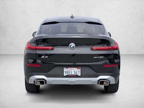 Used 2025 BMW X4 xDrive30i AWD/4WD image 7