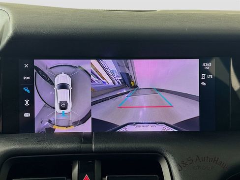 Used 2021 Porsche Taycan image 19