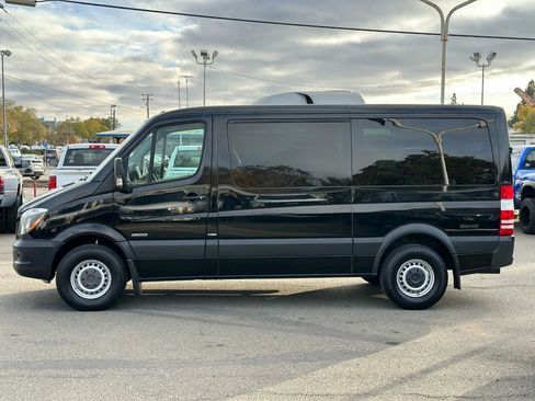 Used 2014 Mercedes-Benz Sprinter 2500 image 8