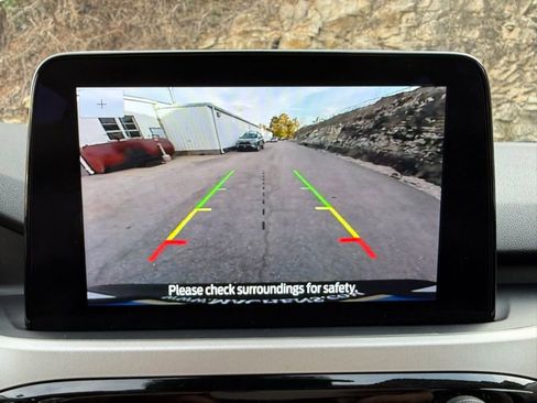 Certified 2022 Ford Escape SE w/ SE Sport Appearance Package image 22