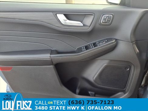 Used 2025 Ford Escape Platinum w/ Class II Trailer Tow Package image 22