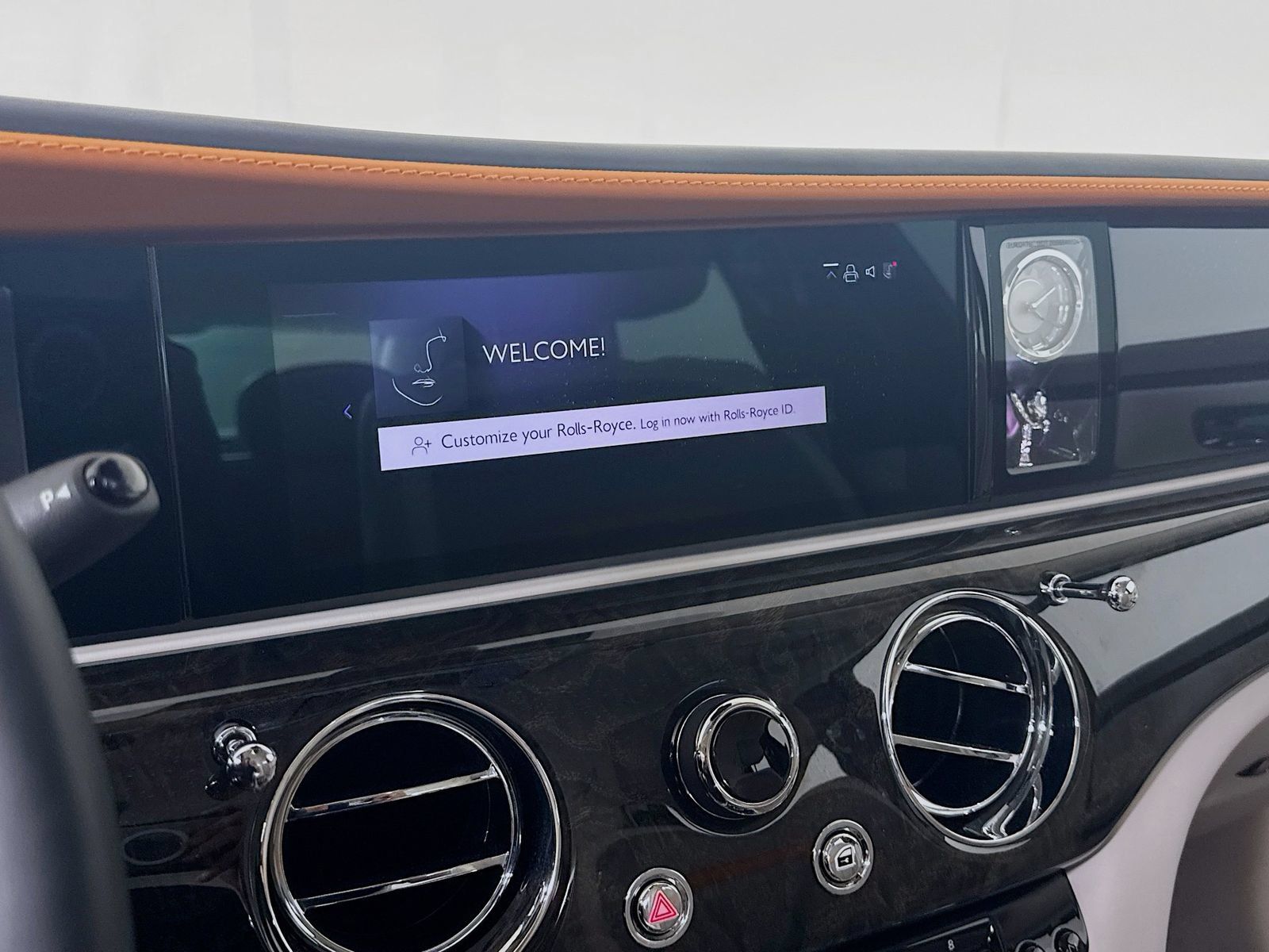 Certified 2025 Rolls-Royce Ghost AWD/4WD image 13