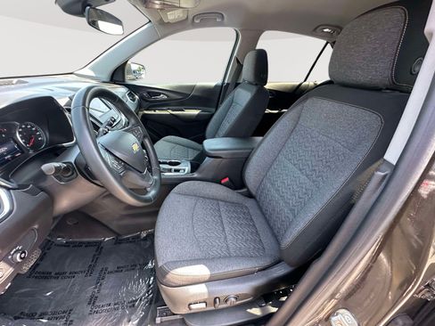 Used 2023 Chevrolet Equinox LT FWD image 23