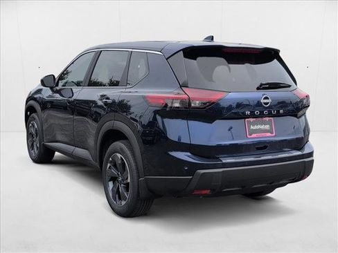 New 2026 Nissan Rogue SV image 7