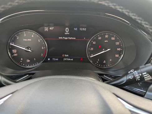 Used 2023 Buick Envision Essence image 29