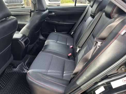 Used 2015 Toyota Camry SE image 7