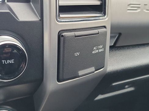 Used 2020 Ford F250 Platinum w/ FX4 Off-Road Package image 14