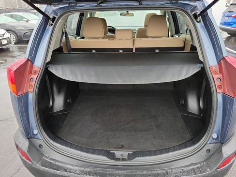 Used 2013 Toyota RAV4 XLE image 11