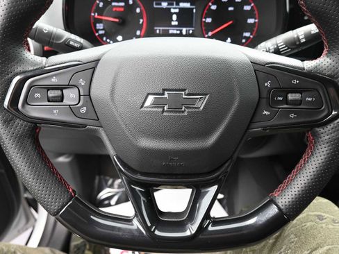 Used 2024 Chevrolet Trax RS image 6