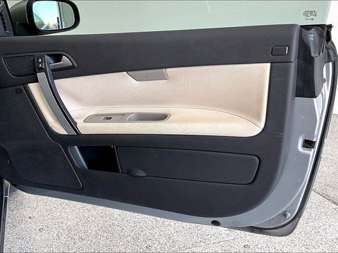 Used 2012 Volvo C70 T5 image 24