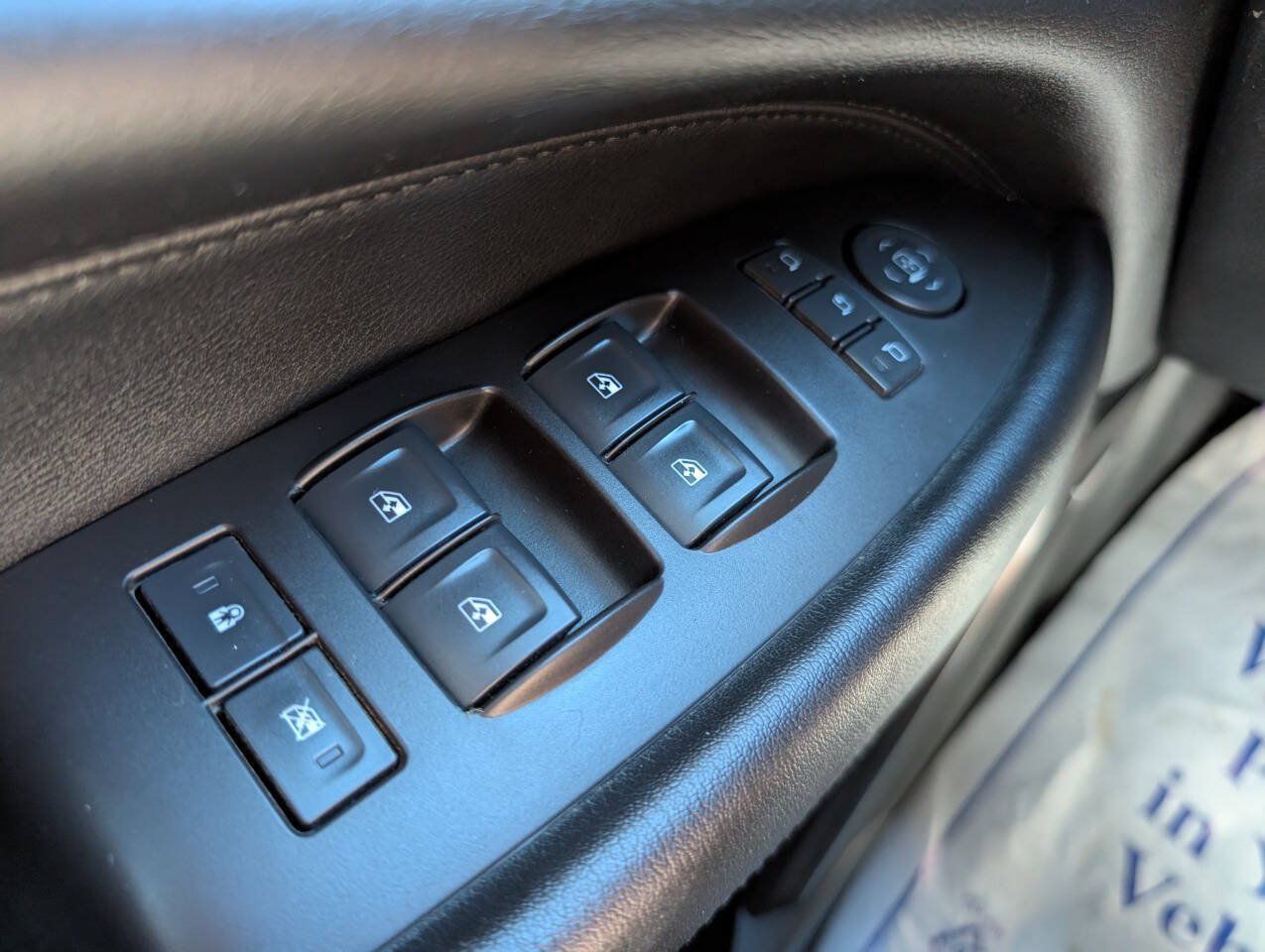 Used 2016 Cadillac Escalade Premium AWD/4WD image 21