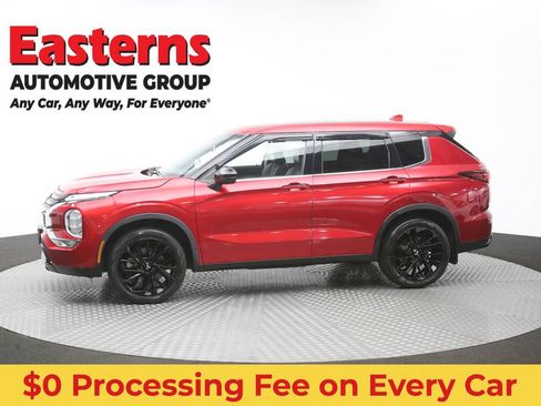 Used 2022 Mitsubishi Outlander SE FWD image 59