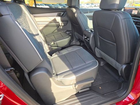 New 2026 Buick Enclave Sport Touring w/ LPO, Floor Liner Package image 11