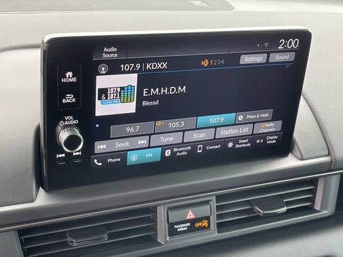 Certified 2025 Honda Pilot TrailSport image 18