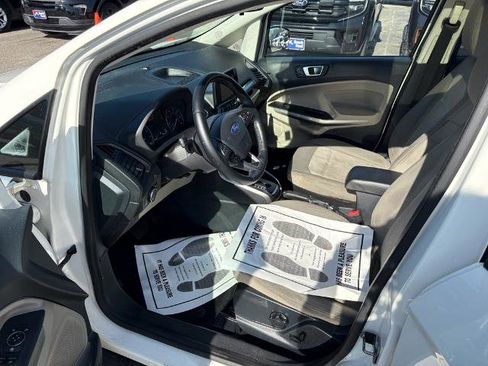 Used 2018 Ford EcoSport SE image 11