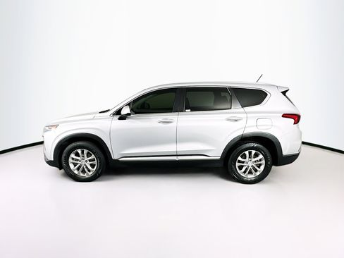 Used 2019 Hyundai Santa Fe SE FWD image 4
