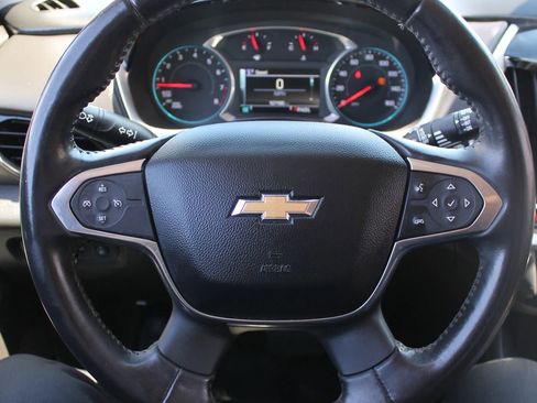 Used 2019 Chevrolet Traverse LT AWD/4WD image 26