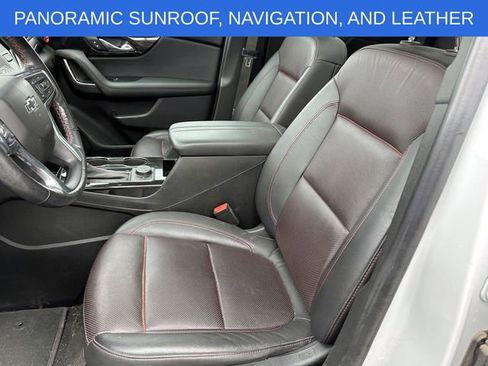 Certified 2019 Chevrolet Blazer RS w/ Sun and Wheels Package image 17