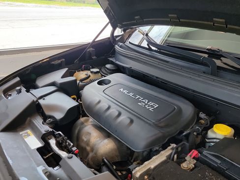 Used 2016 Jeep Cherokee 75th Anniversary image 21