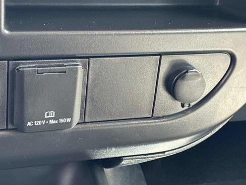 Used 2025 Chevrolet Express 3500 LT w/ LT Preferred Equipment Group RWD image 30