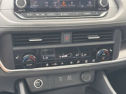 Certified 2023 Nissan Rogue SV w/ SV Premium B Package AWD/4WD image 21
