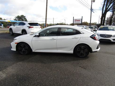 Used 2017 Honda Civic EX-L image 4