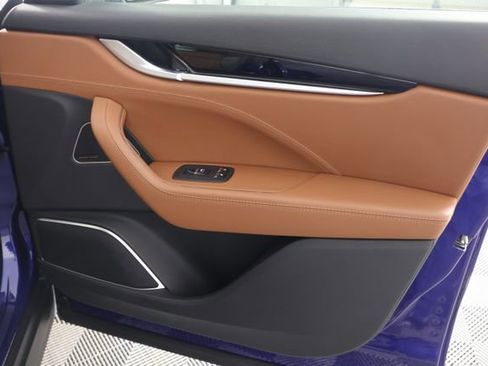 Used 2022 Maserati Levante GT image 28