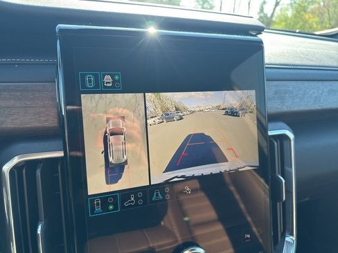 New 2026 GMC Acadia Denali Ultimate w/ LPO, Floor Liner Package AWD/4WD image 21