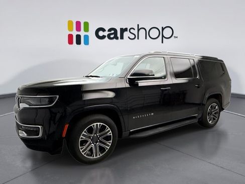 Used 2023 Jeep Wagoneer L 4WD w/ Premium Group I image 1