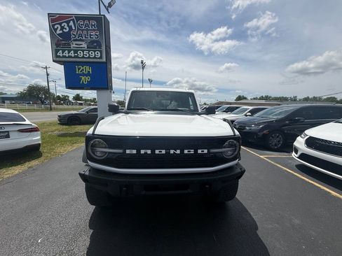 Used 2024 Ford Bronco Wildtrak AWD/4WD image 9