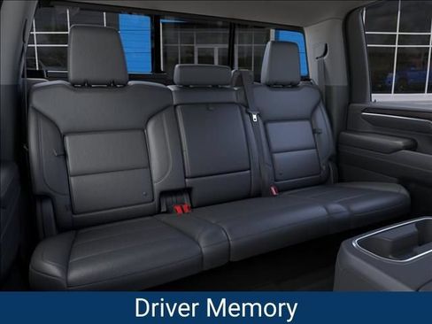 New 2026 Chevrolet Silverado 2500 LTZ w/ LTZ Premium Package AWD/4WD image 19